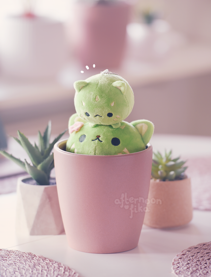 [B-GRADE] Baby Cactus Cat Keychain