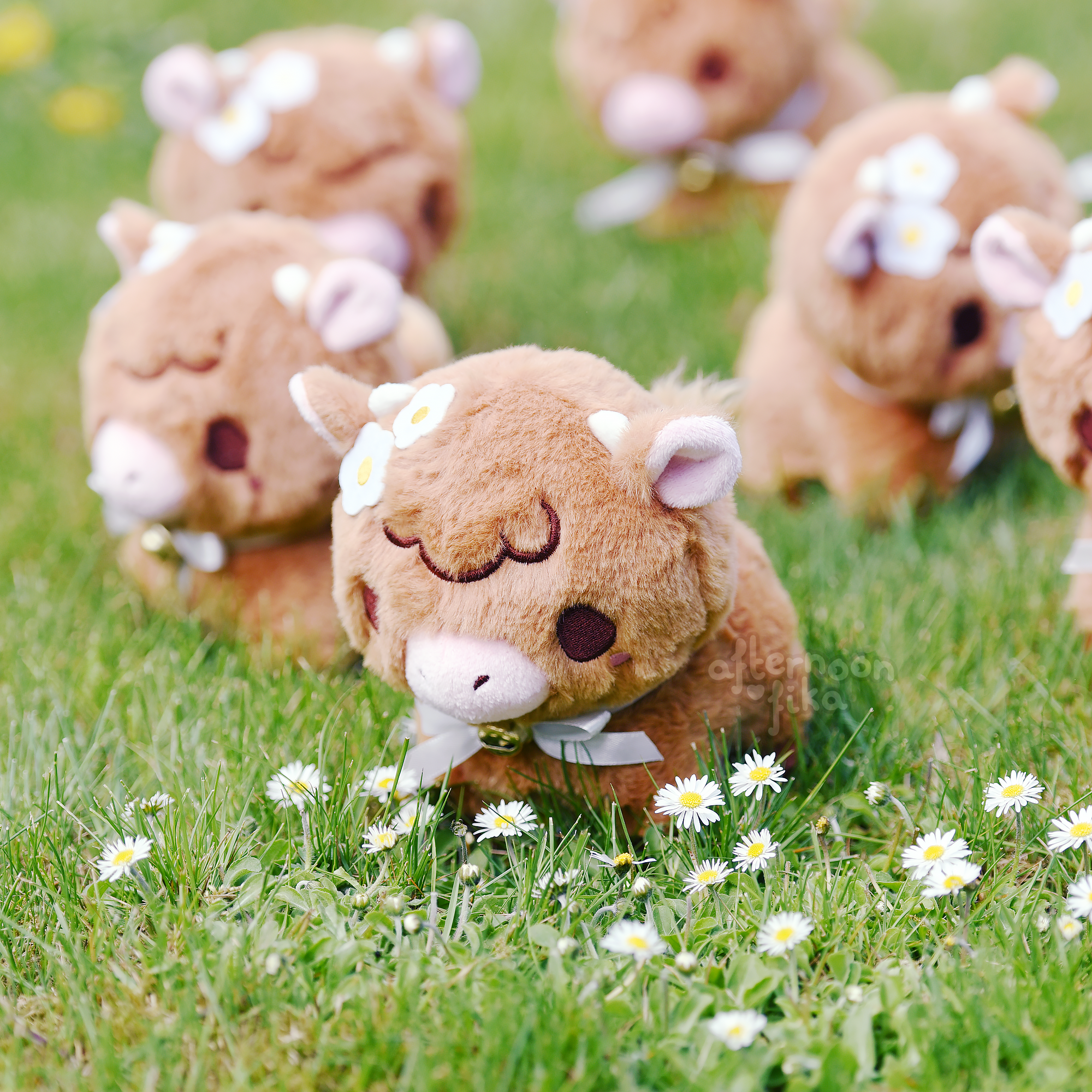 Daisy plush toy on sale