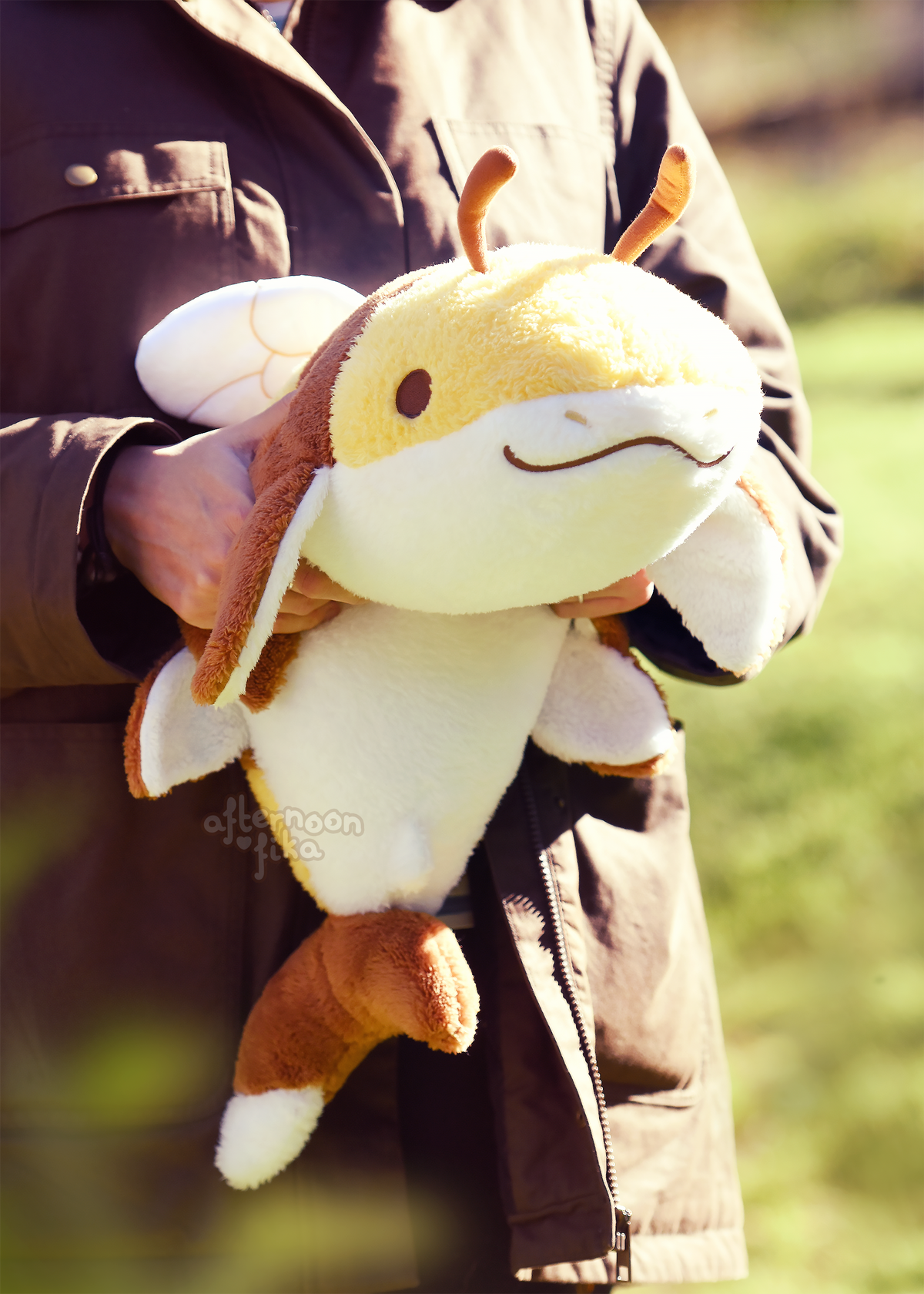 [PRE-ORDER, Ships Early 2027] Humlehaj The Bumble Shark Plush