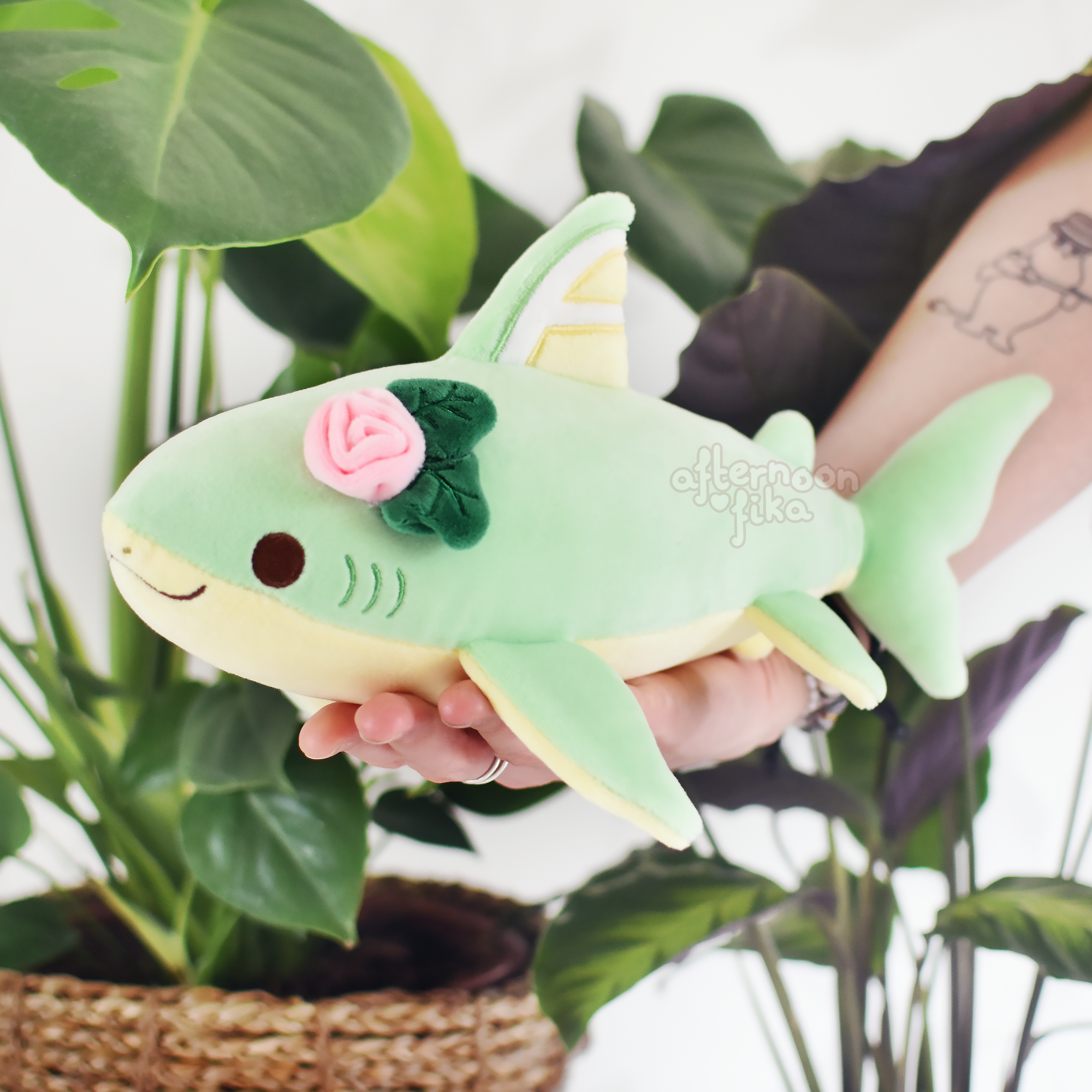 [PRE-ORDER, Ships Fall 2026] Pia The Princess Cake Shark Plush