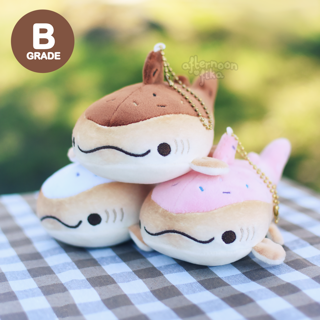 [B-GRADE] Sweet Whale Shark Keychain Plush