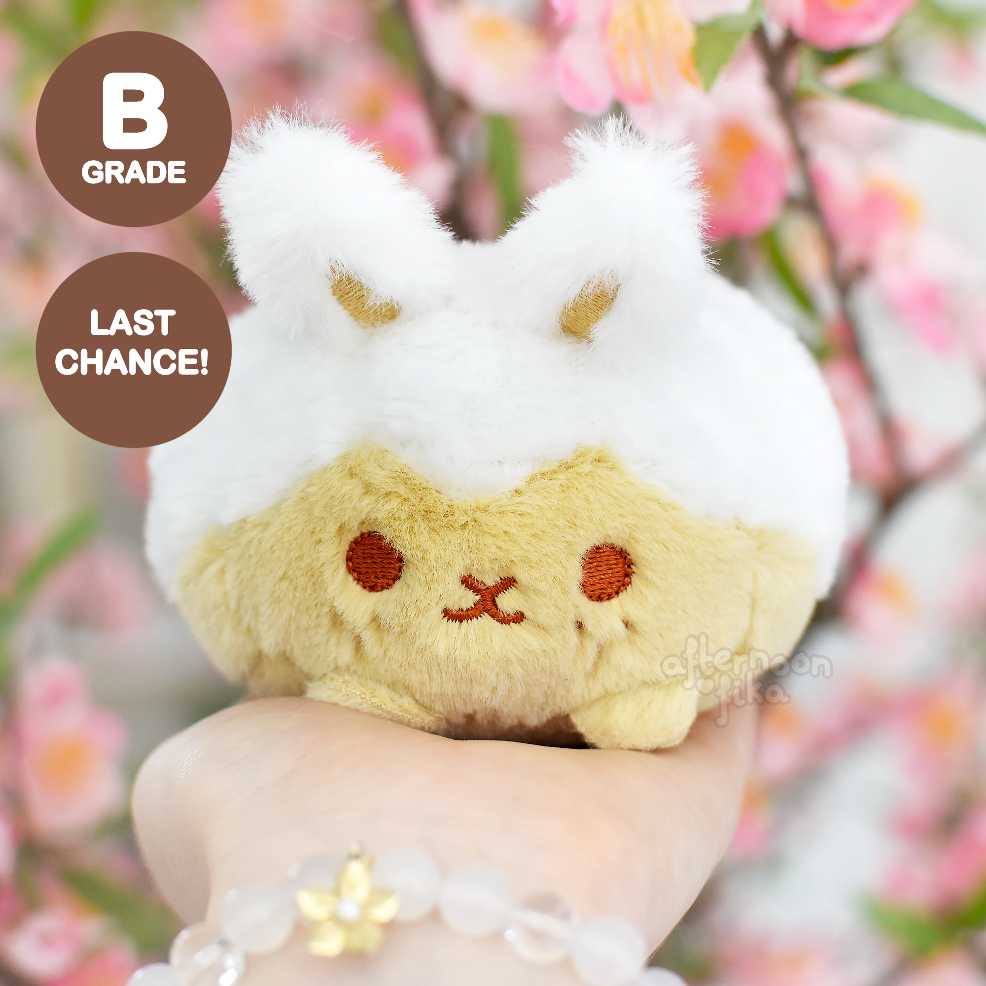 [B-GRADE] [LAST CHANCE!] Cinnamon Bun Plush Keychain