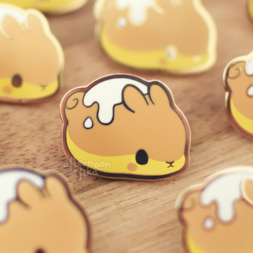 Cinnamon Bun Enamel Pin