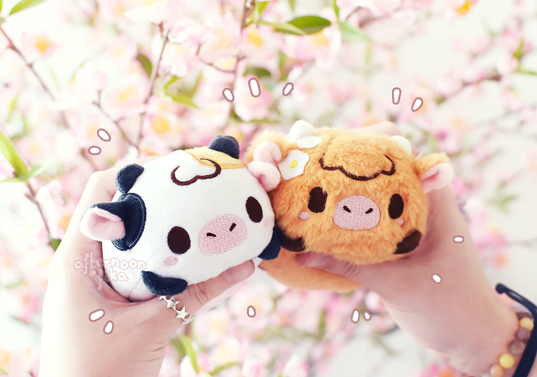 Squishy 2025 cow keychain